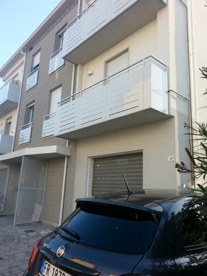 Nuovo Bilocale In Via Lagomaggio, 31 Rimini Exterior photo